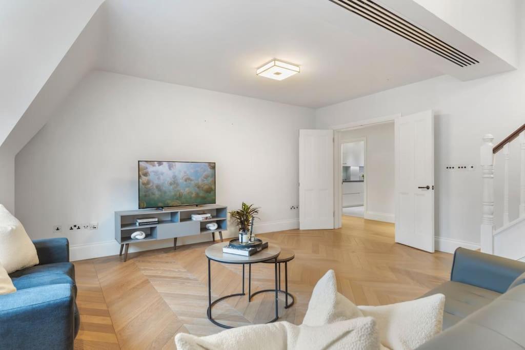 Appartamento Luxury 3 Bed Flat In Kensington Londra Esterno foto
